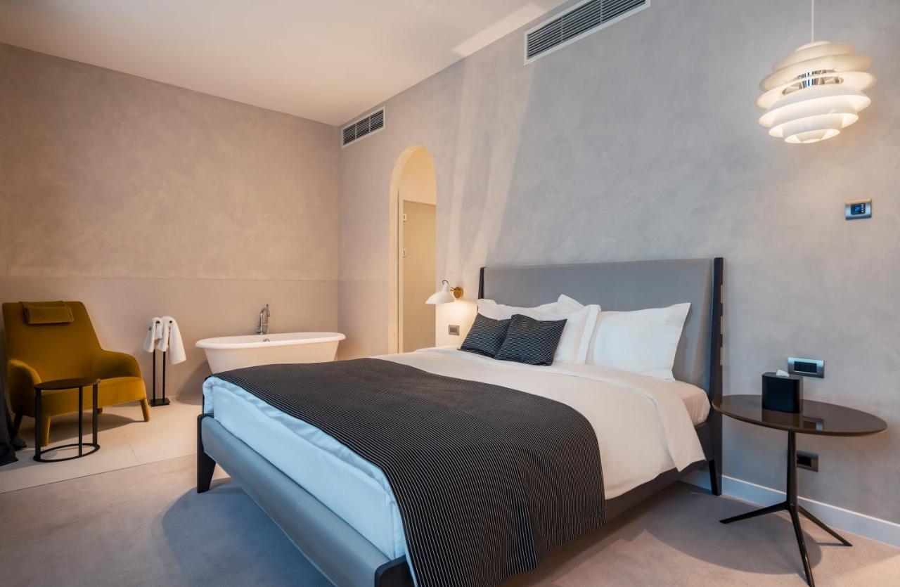 Hotel Monograph Freedom Square Tbilisi Exteriér fotografie