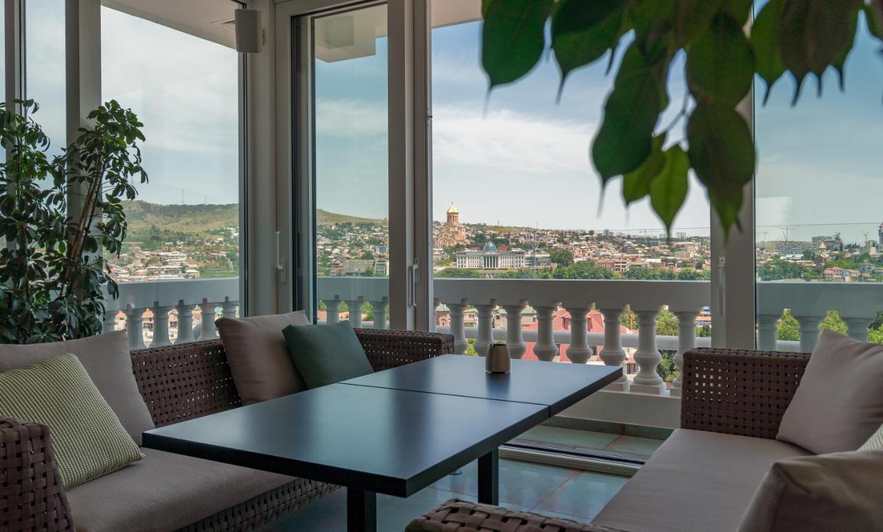 Hotel Monograph Freedom Square Tbilisi Exteriér fotografie View from the hotel
